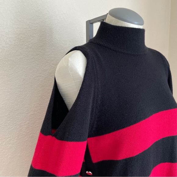 Chico's Cindy Hardware Detail Sweater Red Black Cold Shoulder Size Medium - Picture 6 of 14